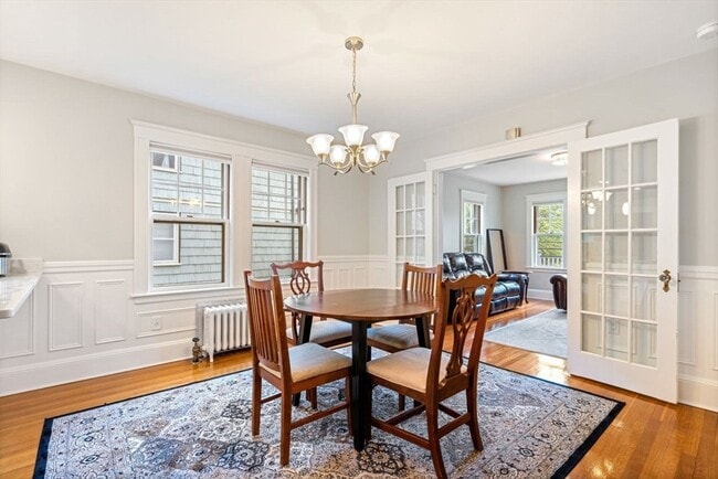 Building Photo - 1045 Adams St