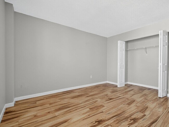 Building Photo - 59-69 Msgr Patrick j Lydon Way Unit 311