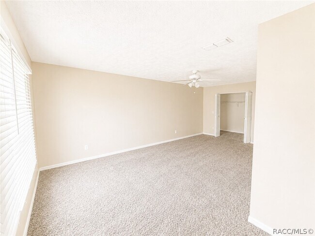 Building Photo - 9476 W Green Bay Ln