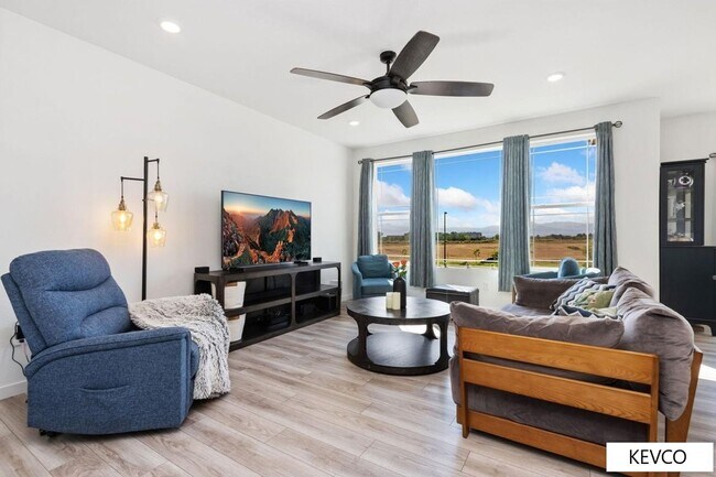 Building Photo - Sprawling Newer Construction Home