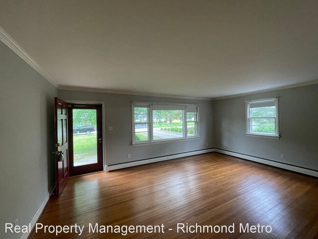 Building Photo - 3 br, 2 bath House - 8315 Hood Drive