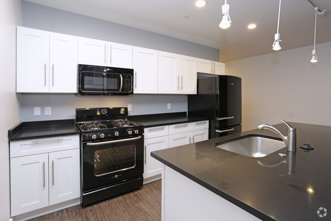 2BR - Kitchen - Lando Lofts