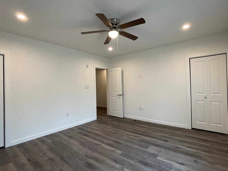 Building Photo - 2366 Orthodox St