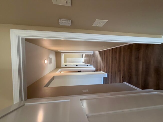 Building Photo - 174 Ruby Ln