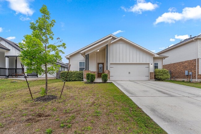 Building Photo - 149 Biscayne Dr