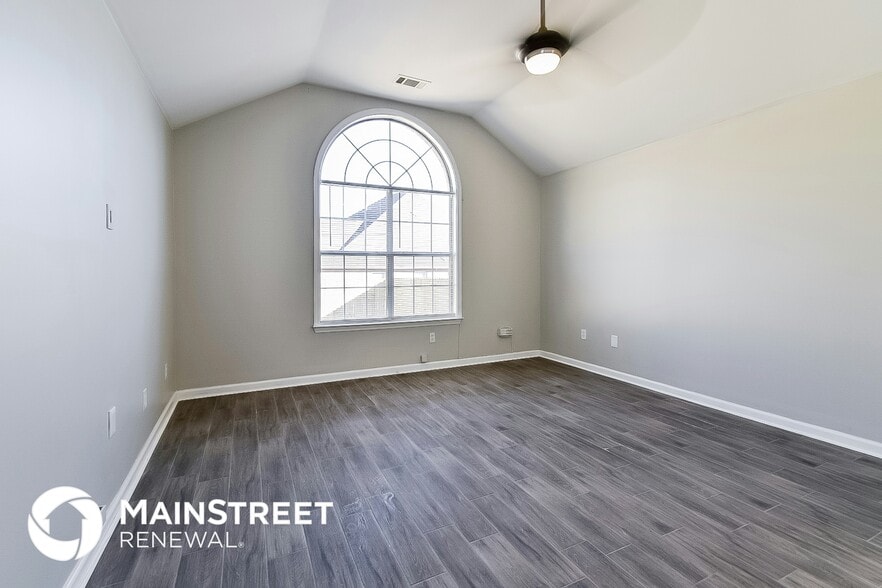 Building Photo - 7082 Parkbrook Ln