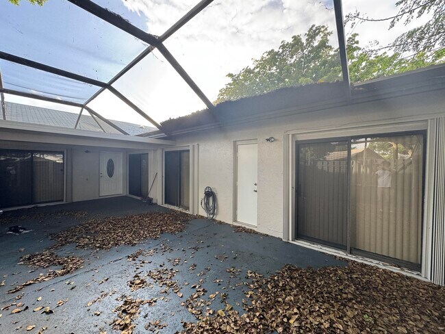 Building Photo - 1148 Summit Trail Cir