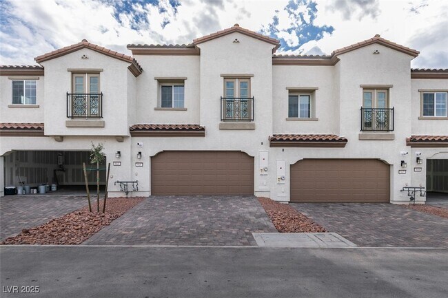 Building Photo - 945 Jigglypuff Pl