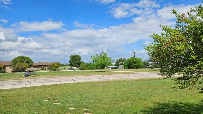 Building Photo - 5075 FM 5