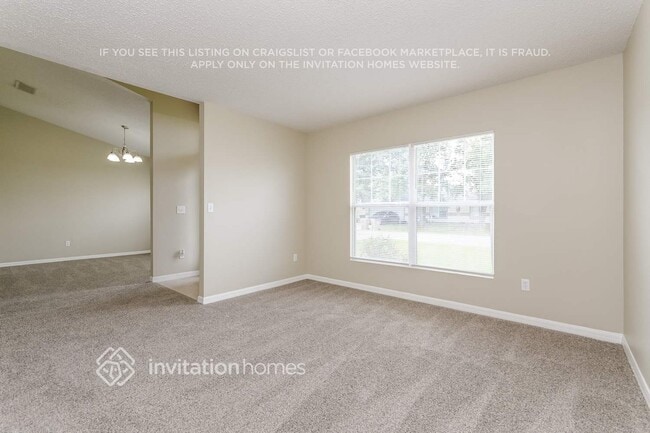 Building Photo - 306 Marquee Dr