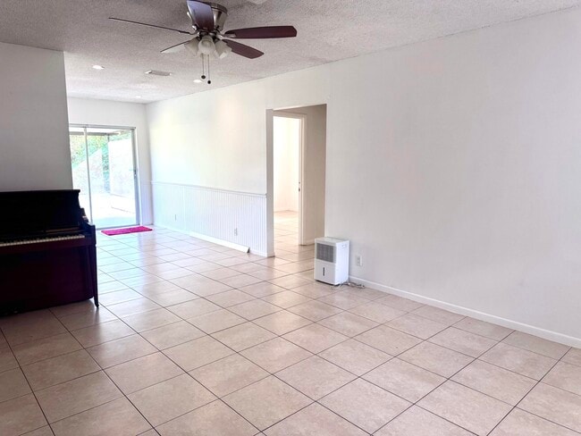 Building Photo - 3692 Corrigan Ct