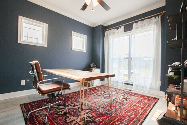 Building Photo - Pet Friendly in Sango!