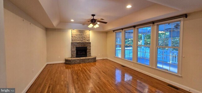 Building Photo - 1117 Aquia Dr