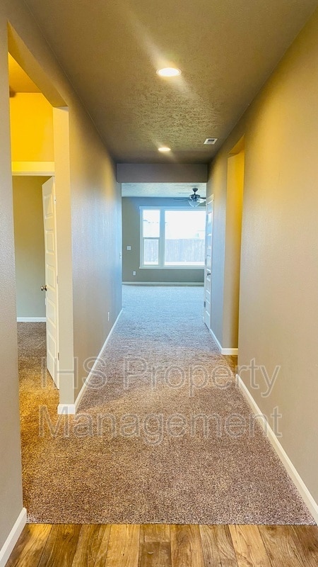 Building Photo - 3907 Charleston Ln