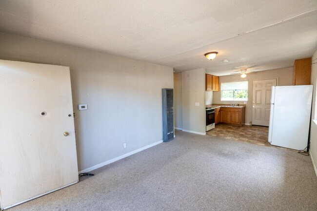 Building Photo - 2112 Tenth St