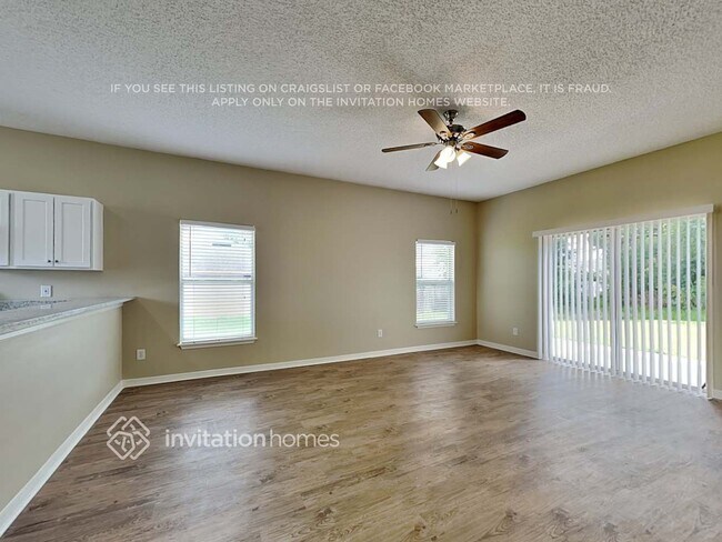 Building Photo - 113 Woodbury Pines Cir