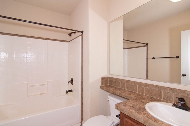 Building Photo - **Coming Soon** 3 Bed 2 Bath Manufactured Home on Acreage west of Spokane 12 minutes