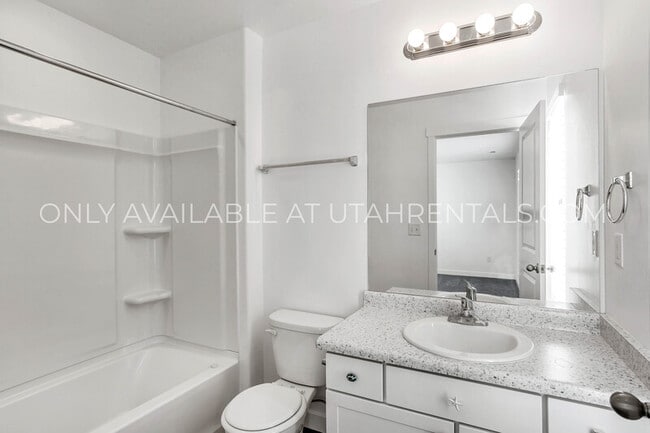 Building Photo - 14760 S Rising Star Way