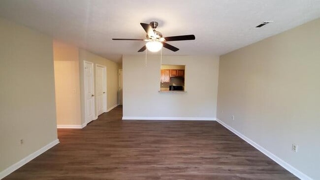Building Photo - 1150 Micha Way