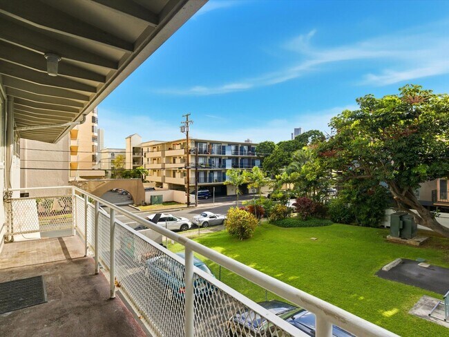 Building Photo - Central Makiki Two Bedroom Rental