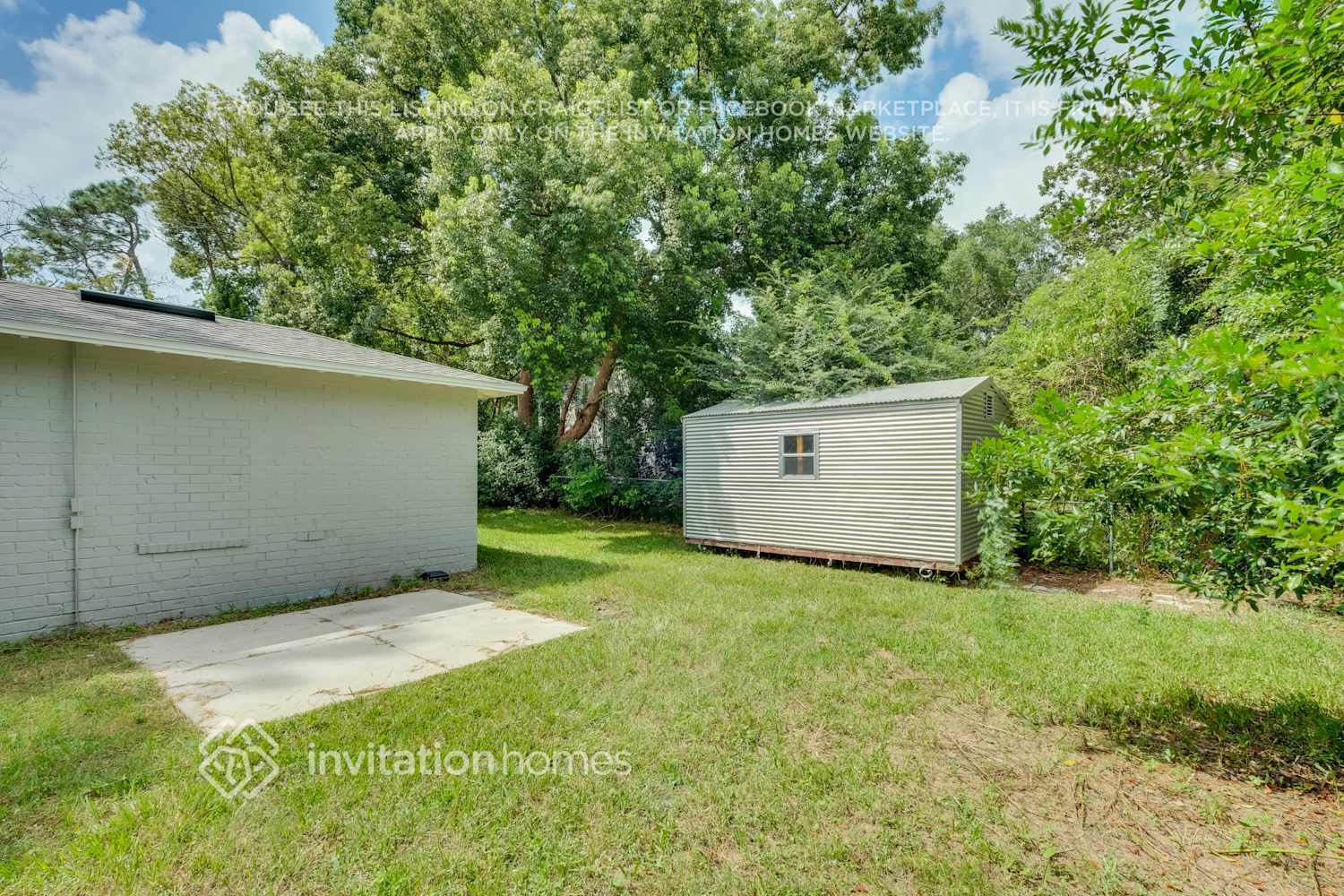 Building Photo - 4595 Colonial Ave