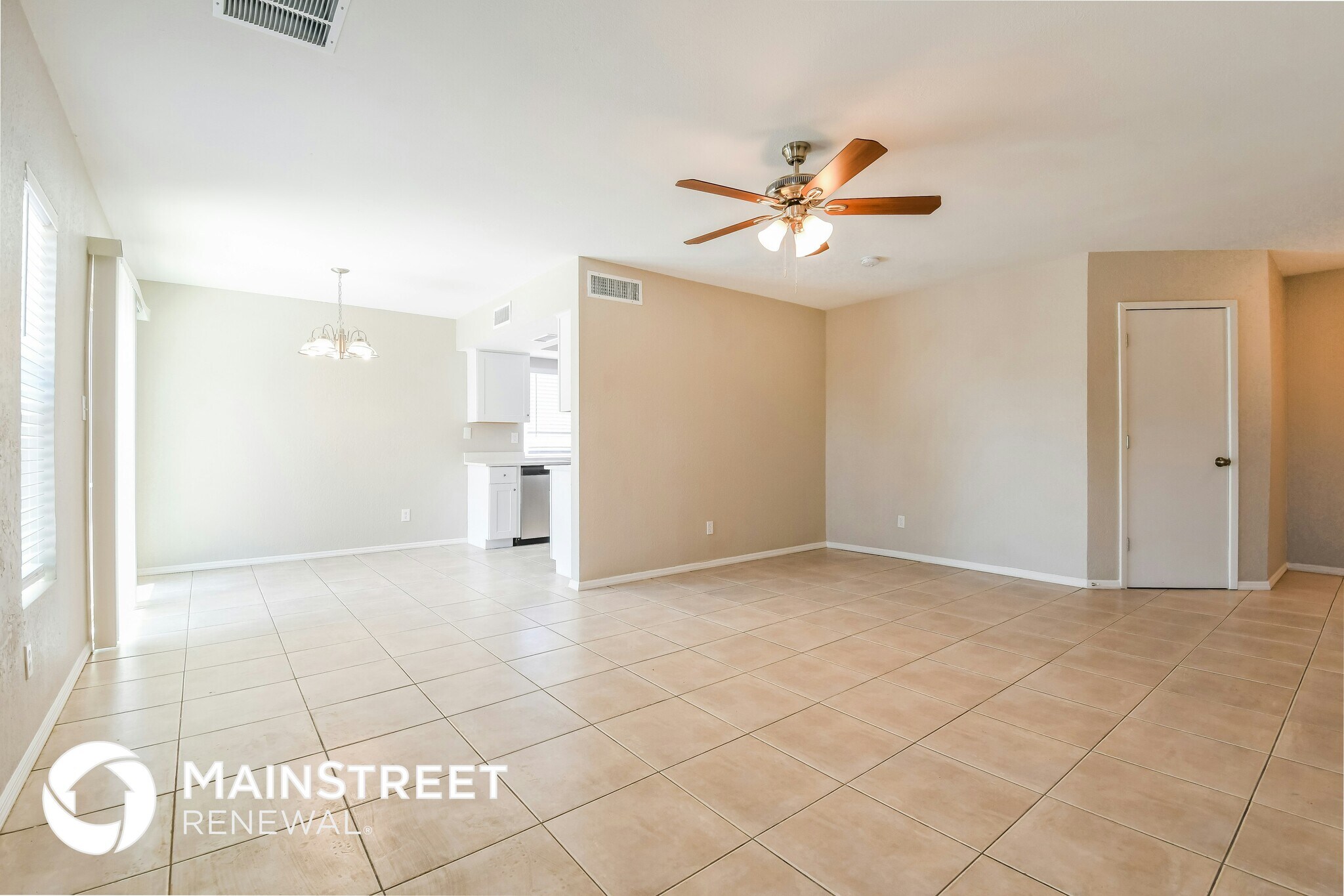 Building Photo - 7007 W Pasadena Ave