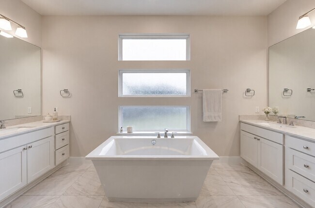 Building Photo - 21307 Blue Wood Aster Ct