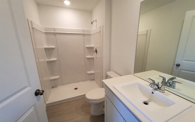 Building Photo - 26810 Scarlet Willow Dr