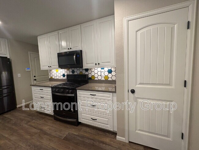 Building Photo - 4653 North Bend Way