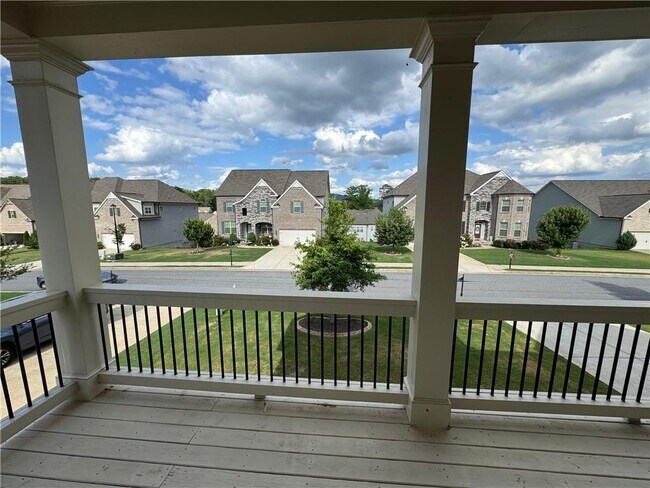 Building Photo - 5865 Nottely Cove