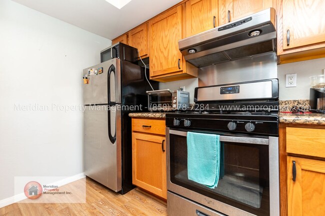 Building Photo - 2 Bed, 2 Bath Condo-North Park