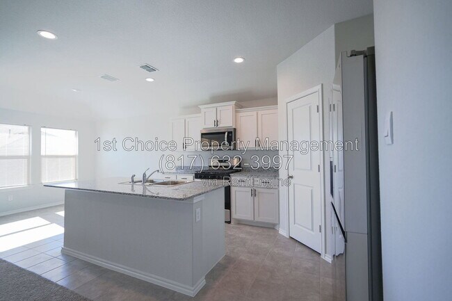 Building Photo - 713 Spaulding St