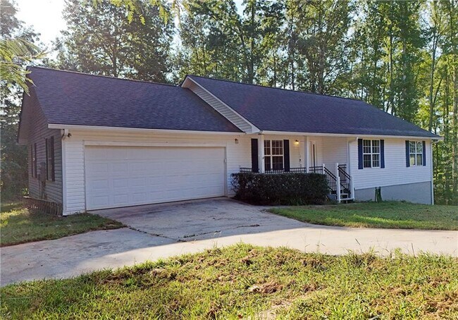 Building Photo - 54 Poplar Rd
