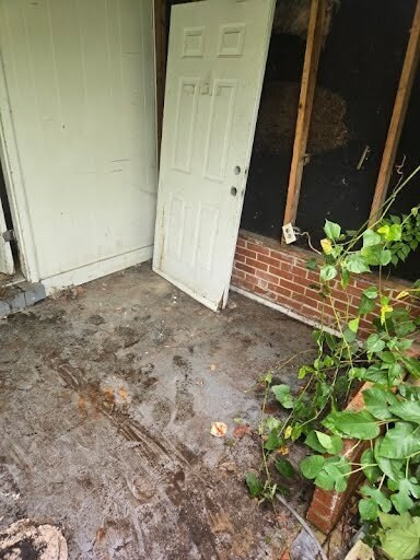 Building Photo - 1039 Gimblin St