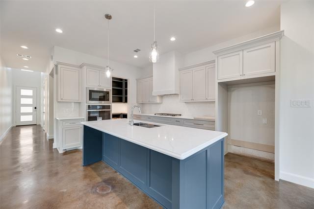 Building Photo - 4404 Rusk Ave