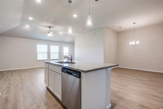 Building Photo - 1412 Etosha Dr