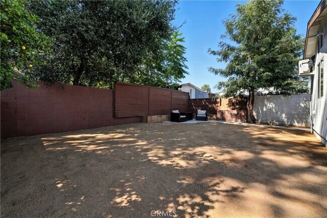 Building Photo - 5841 Arroyo Dr