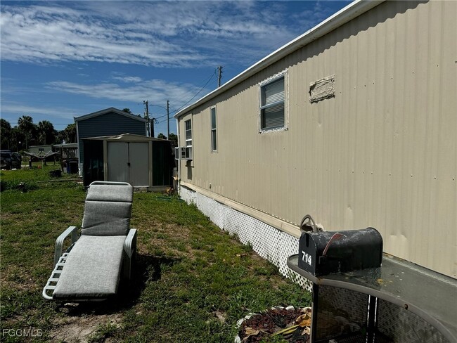 Building Photo - 714 Higgins Rd