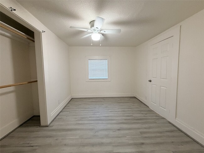 Building Photo - 3014 Rosalie St