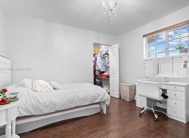 Building Photo - 15025 SW 141st Ter