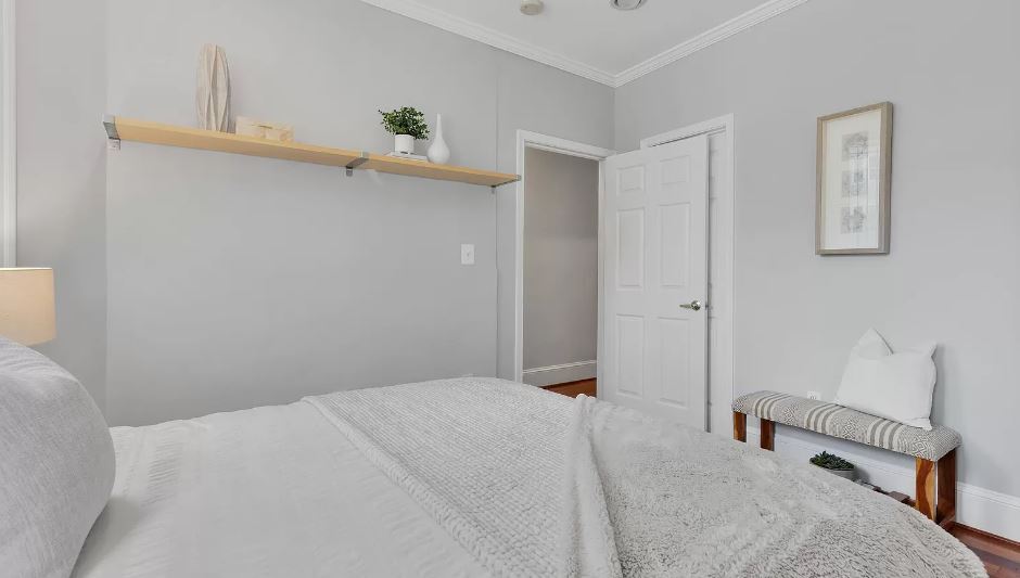 Upstairs primary suite - 2715 11th St NW