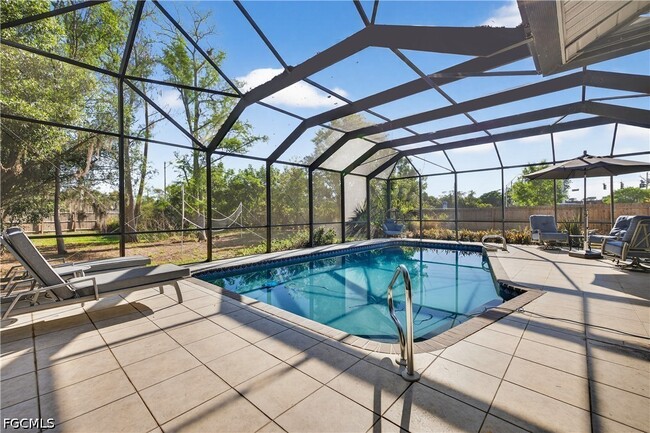 Building Photo - 1576 Beechwood Trail