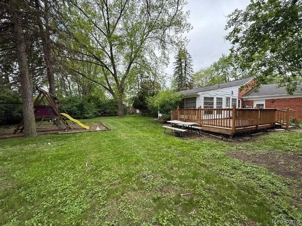 Building Photo - 18171 Kilbirnie Ave