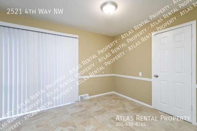Building Photo - 2521 4th Way NW