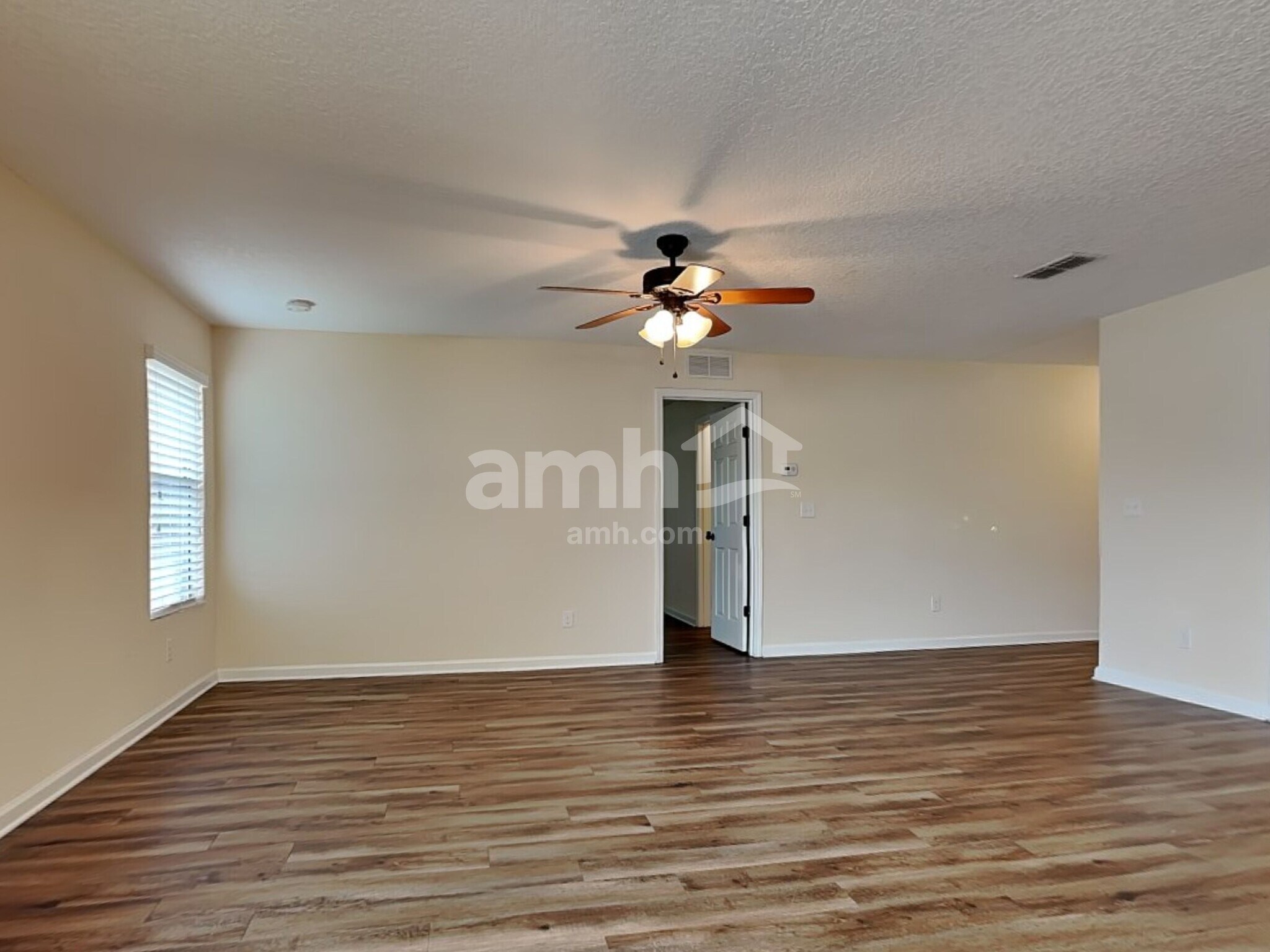 Building Photo - 7344 Rapid River Dr E