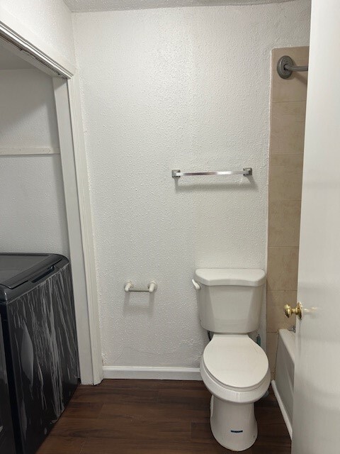 Building Photo - 10555 Turtlewood Ct