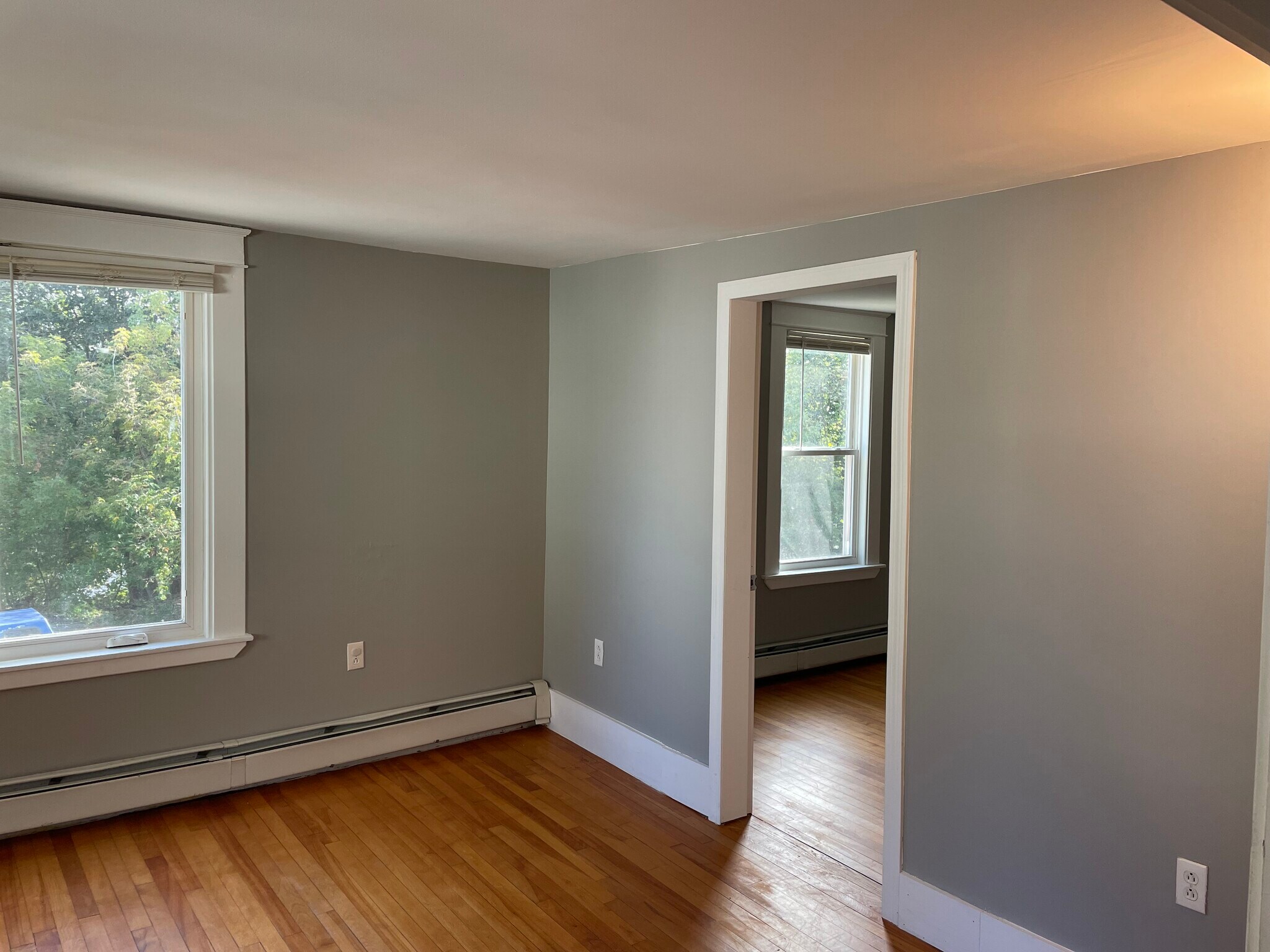 Building Photo - 6 York St