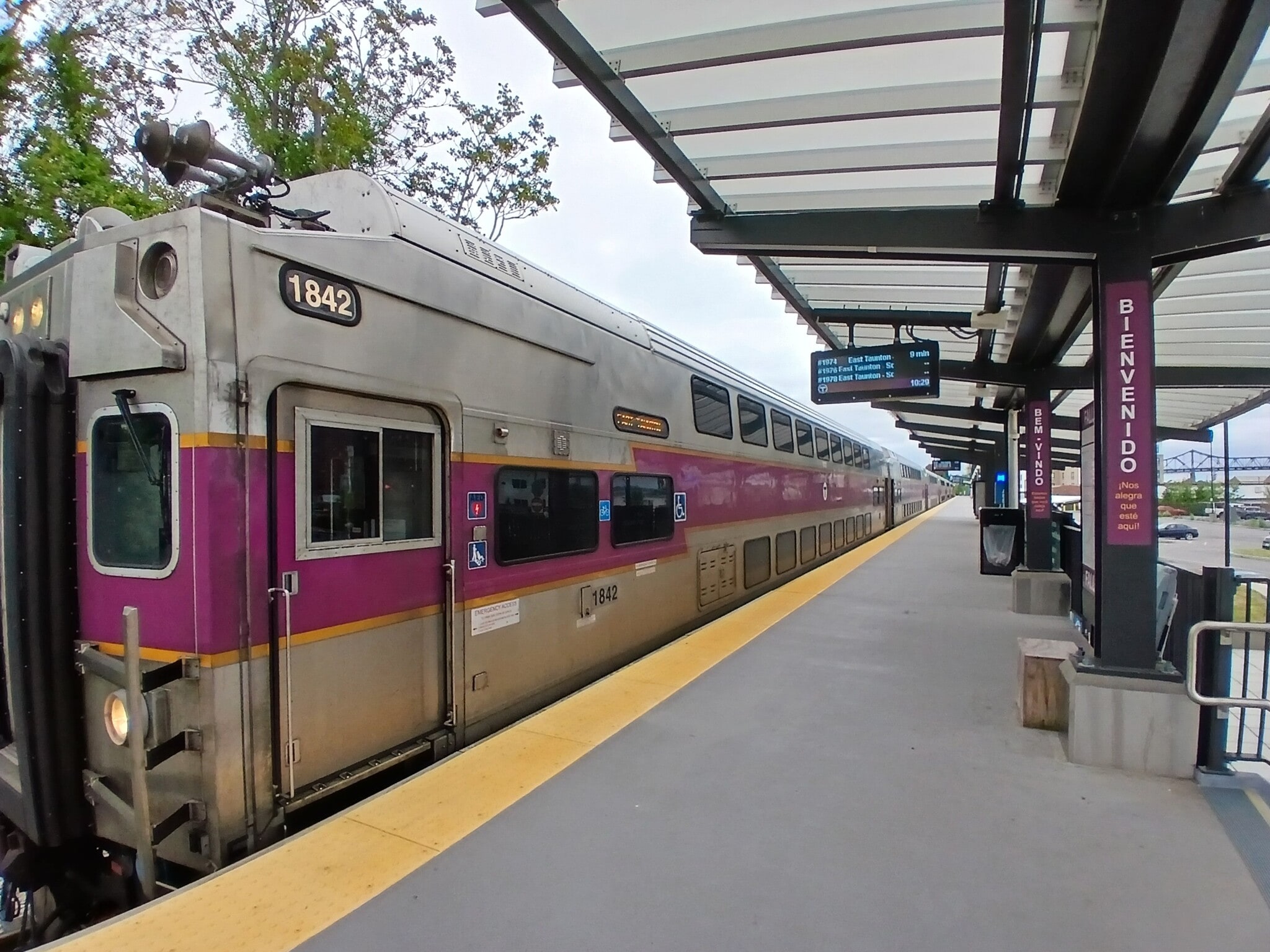 Fall River train station. MBTA. - 56 Fulton St
