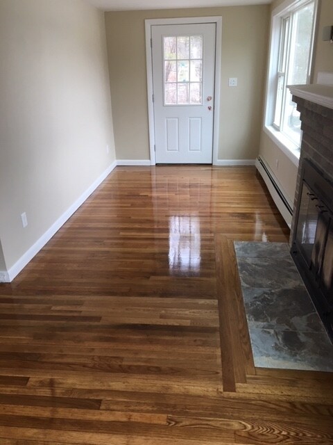 Building Photo - 243 Shore Dr