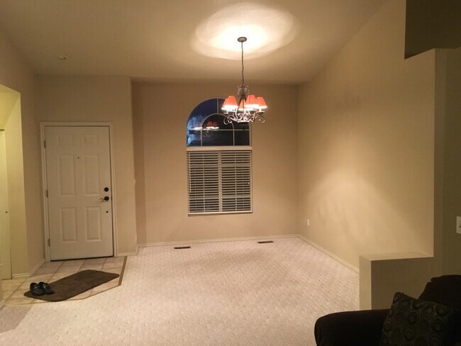 Building Photo - 4611 Ripple Creek Cir